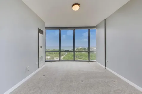 1211 South Prairie Avenue Chicago IL 60605