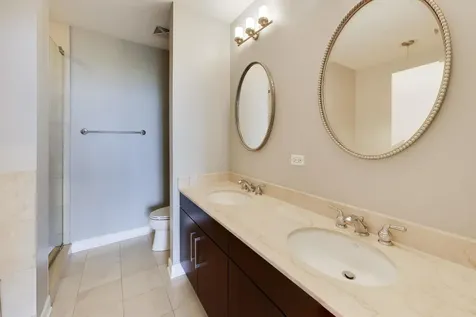 1211 South Prairie Avenue Chicago IL 60605