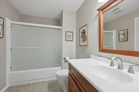 3042 Lexington Lane Glenview IL 60026