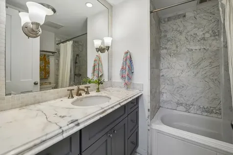 223 West Wisconsin Street Chicago IL 60614