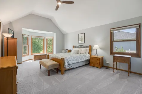 21W728 Mccarron Road Glen Ellyn IL 60137