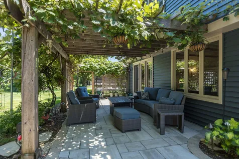 21W728 Mccarron Road Glen Ellyn IL 60137