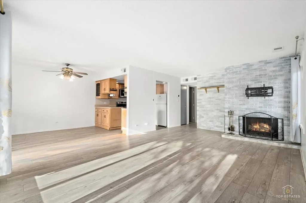 15713 Orlan Brook Drive Orland Park IL 60462