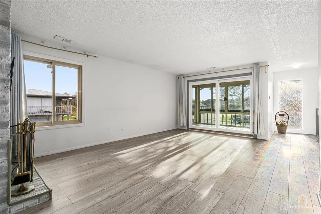 15713 Orlan Brook Drive Orland Park IL 60462