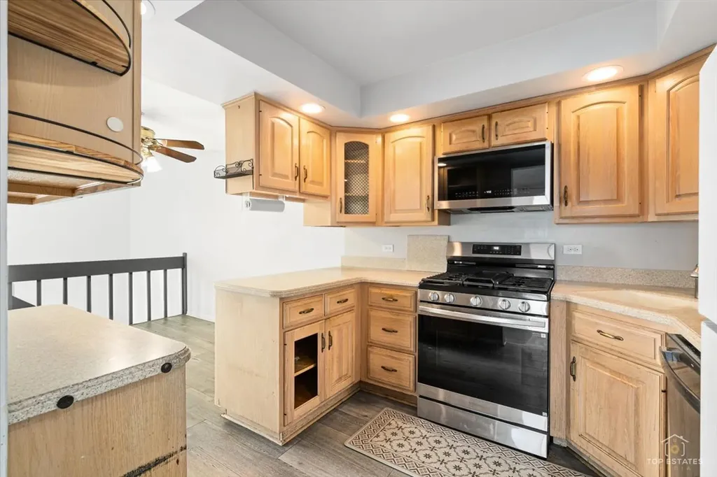 15713 Orlan Brook Drive Orland Park IL 60462