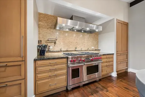 83 Lakeview Parkway Barrington IL 60010
