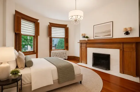 1210 North Astor Street Chicago IL 60610