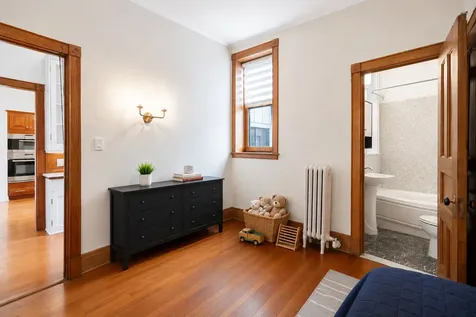 1210 North Astor Street Chicago IL 60610
