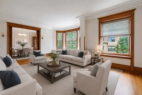 1210 North Astor Street Chicago IL 60610
