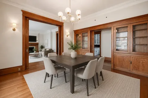 1210 North Astor Street Chicago IL 60610