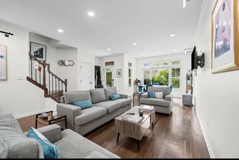 1302 West 33rd Street Chicago IL 60608