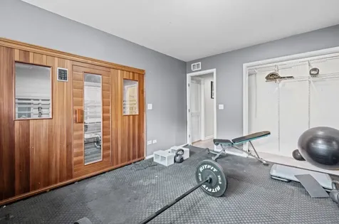 1302 West 33rd Street Chicago IL 60608