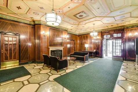 1640 East 50th Street Chicago IL 60615