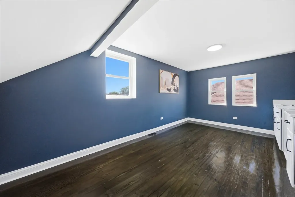 6341 South Francisco Avenue Chicago IL 60629