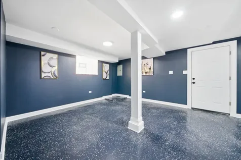 6341 South Francisco Avenue Chicago IL 60629