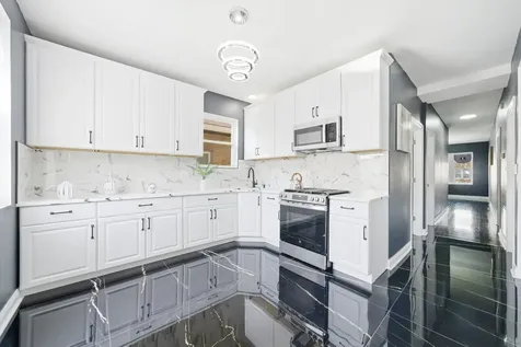 6341 South Francisco Avenue Chicago IL 60629
