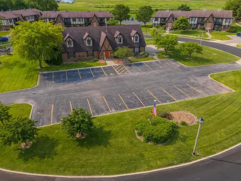2003 Tracy Drive Bloomington IL 61704