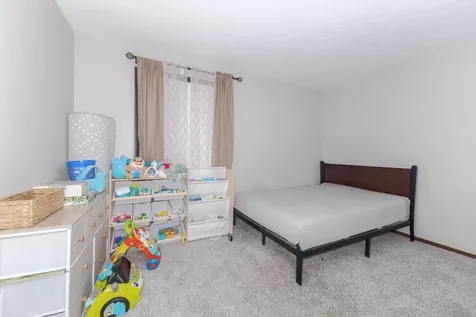 2003 Tracy Drive Bloomington IL 61704