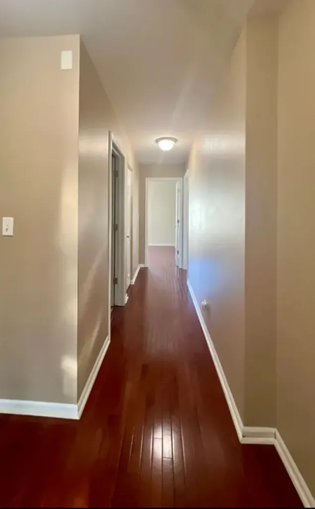 546 Grosvenor Lane Aurora IL 60504