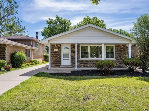 18011 Greenview Terrace Country Club Hills IL 60478