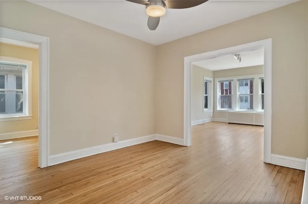 3622 North Whipple Street Chicago IL 60618