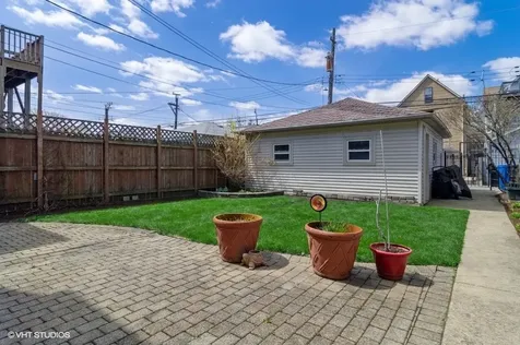 3622 North Whipple Street Chicago IL 60618