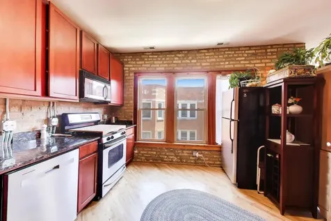 1624 West Columbia Avenue Chicago IL 60626