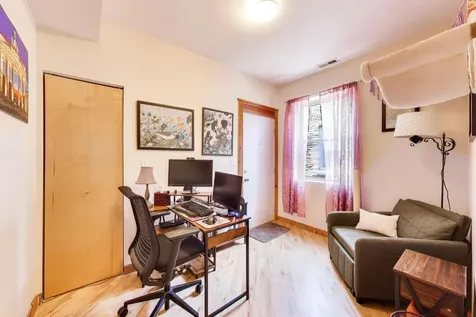 1624 West Columbia Avenue Chicago IL 60626