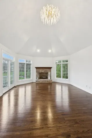 6605 Oakwood Manor Drive Crystal Lake IL 60012