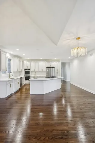 6605 Oakwood Manor Drive Crystal Lake IL 60012