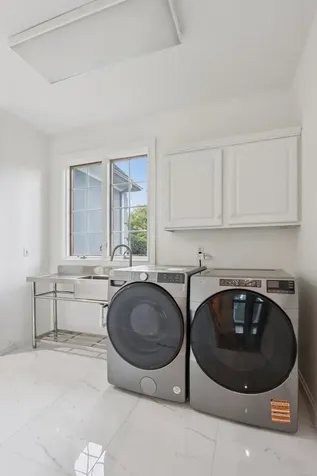 6605 Oakwood Manor Drive Crystal Lake IL 60012