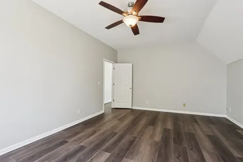 6605 Oakwood Manor Drive Crystal Lake IL 60012