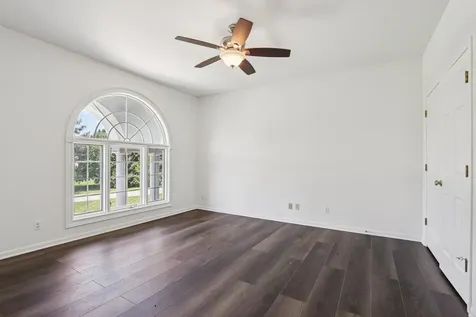 6605 Oakwood Manor Drive Crystal Lake IL 60012