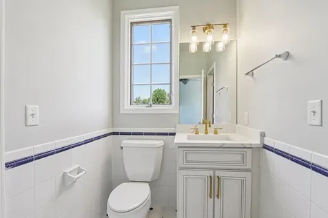 6605 Oakwood Manor Drive Crystal Lake IL 60012