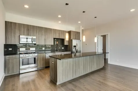 2351 North Seeley Avenue Chicago IL 60647