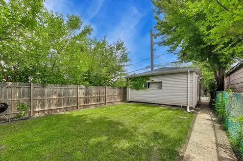 1431 North Springfield Avenue Chicago IL 60651