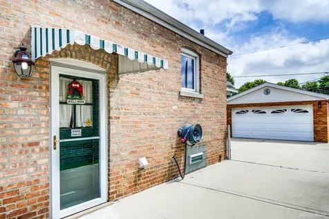 9005 South Utica Avenue Evergreen Park IL 60805