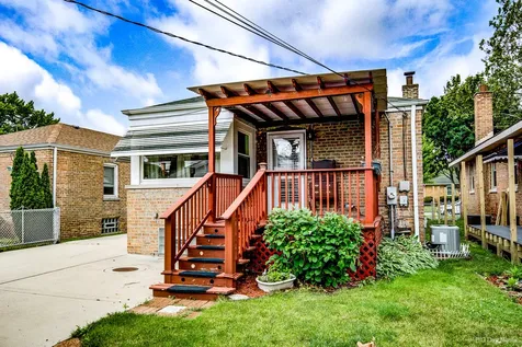 9005 South Utica Avenue Evergreen Park IL 60805