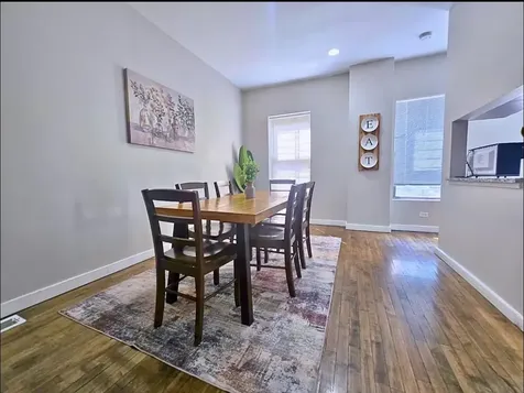 610 North May Street Chicago IL 60642