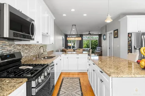 7137 Golf Road Morton Grove IL 60053