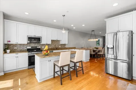 7137 Golf Road Morton Grove IL 60053