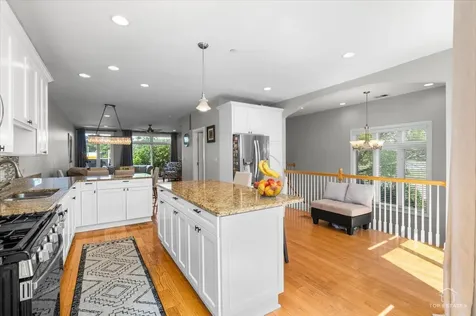 7137 Golf Road Morton Grove IL 60053