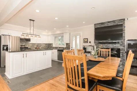 1214 South Pine Avenue Arlington Heights IL 60005