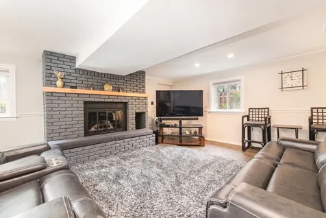 1214 South Pine Avenue Arlington Heights IL 60005