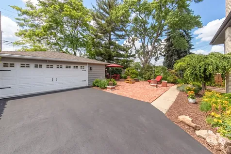 1214 South Pine Avenue Arlington Heights IL 60005
