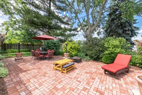 1214 South Pine Avenue Arlington Heights IL 60005