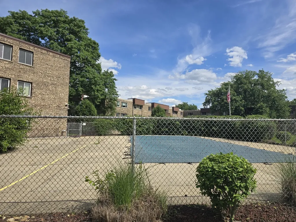 2650 Brookwood Way Drive Rolling Meadows IL 60008