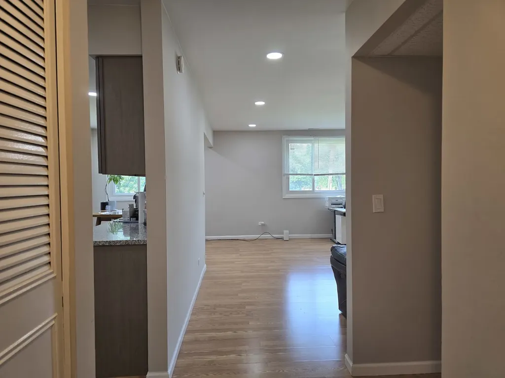 2650 Brookwood Way Drive Rolling Meadows IL 60008