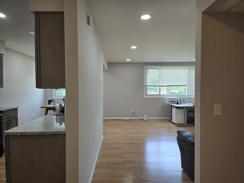 2650 Brookwood Way Drive Rolling Meadows IL 60008