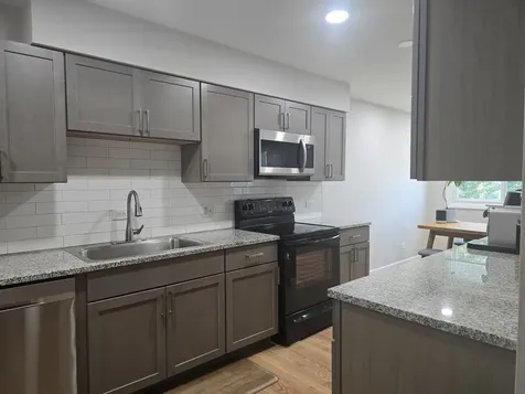 2650 Brookwood Way Drive Rolling Meadows IL 60008